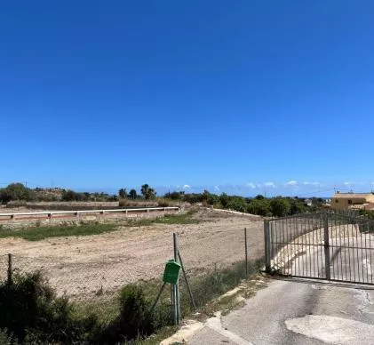 Finca con proyecto camper en la Costa Blanca