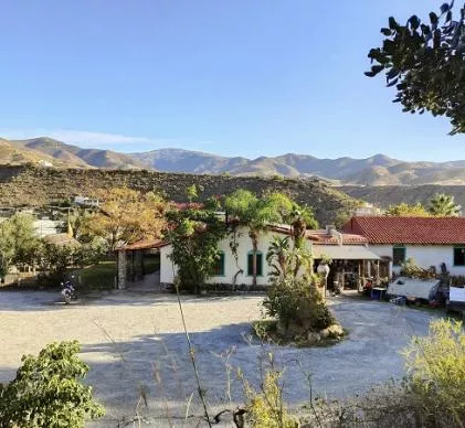 Oportunidad única! camping en venta – 31.500m² de naturaleza y negocio