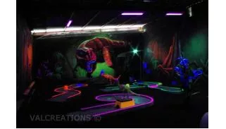 Mini golf con luz negra