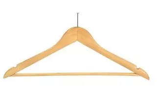 50 perchas de madera